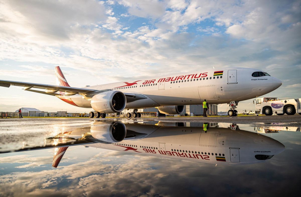 Літак компанії Air Mauritius