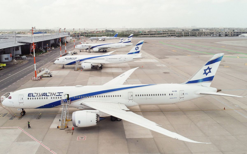 Стоянка літаків компанії El Al