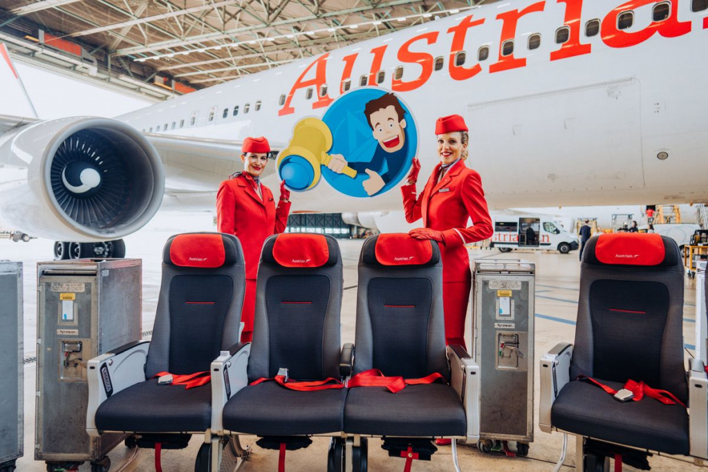 Стюардеси Austrian Airlines