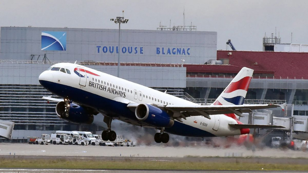 Зліт літака компанії British Airways