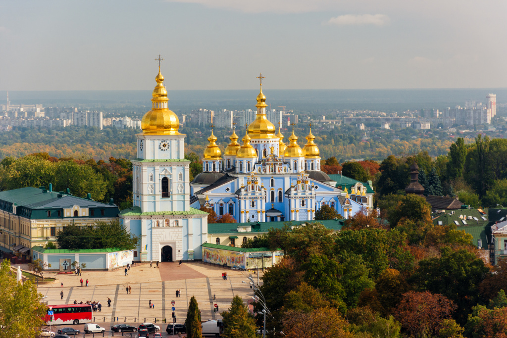 Михайлівський Золотоверхий монастир у Києві