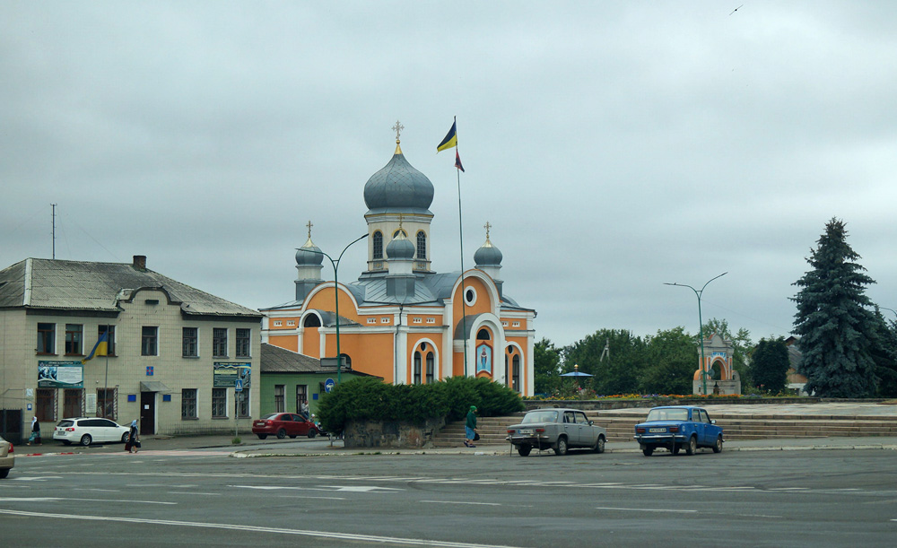 Соборна площа Малина